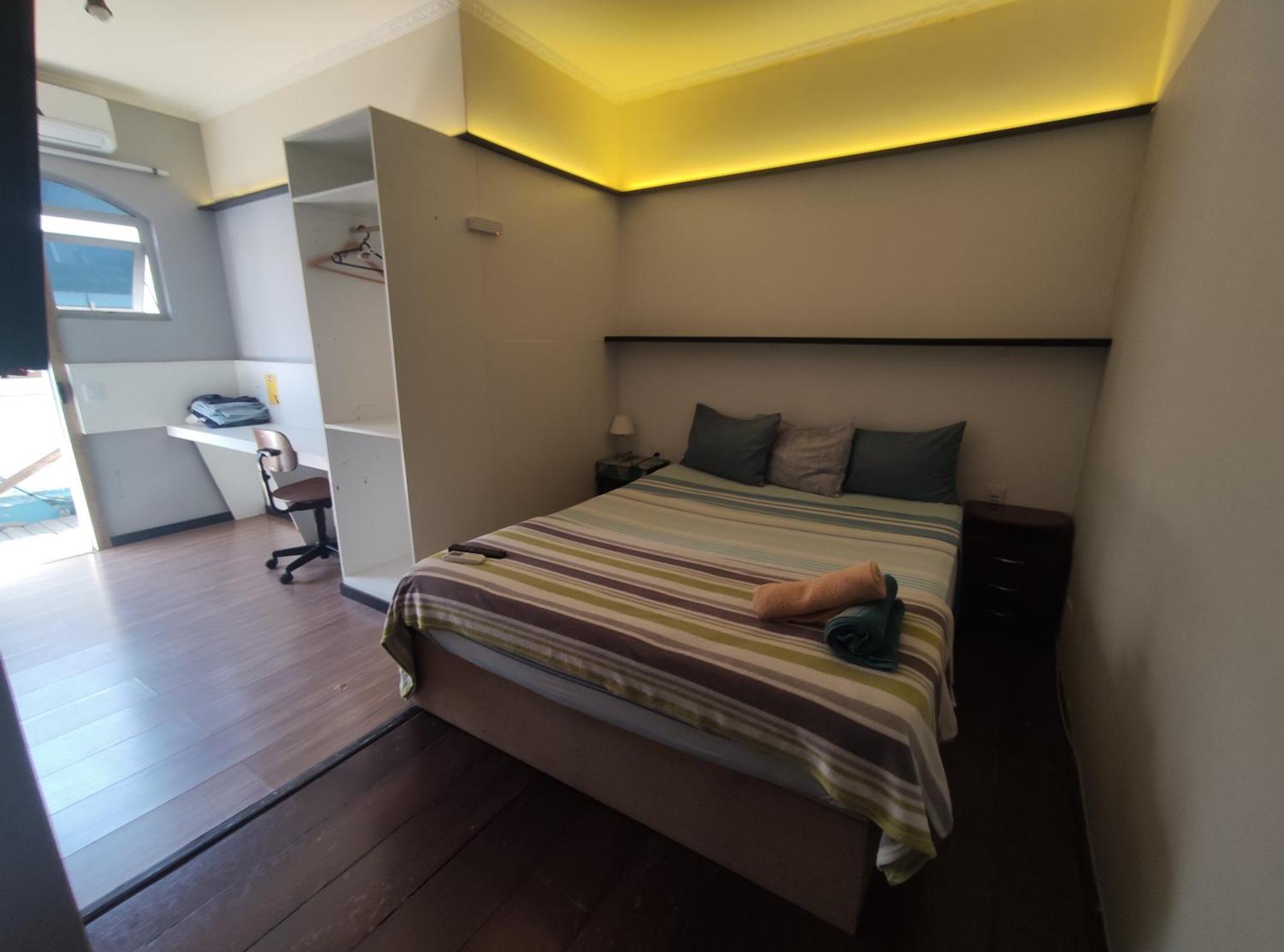 Pousada Casa Dos Gattos - Prox Ao Aeroporto 瓜卢流斯 外观 照片